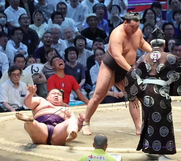 豊昇龍、横綱土俵入りでハプニングも完遂「火事にならなくて良かった」　取組では３勝目