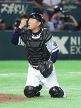 達川光男氏、伝説のコンタクトレンズ紛失を再現→ランナーともめて退場…ドリームマッチ２０２６