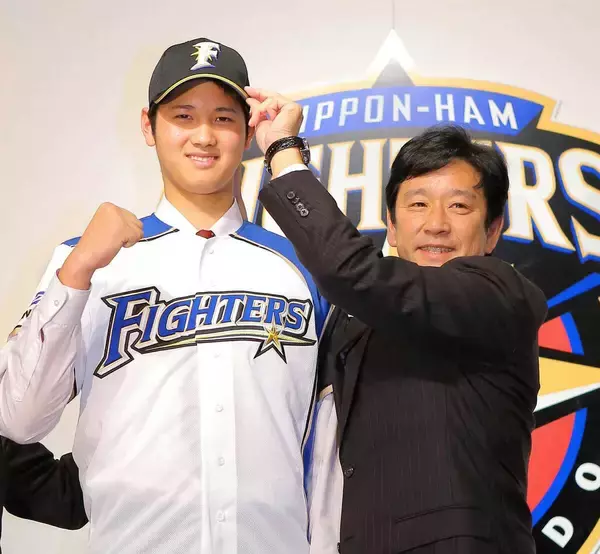 “英樹の部屋”で番記者が知った栗山英樹監督の孤独　「俺が悪い」に込められた思考…野球殿堂入り