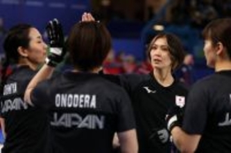 【五輪】カーリング日本女子　負けられない１戦　前半は強豪カナダに３ー６…１次リーグ第６戦