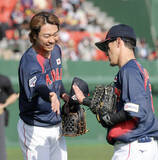 「異例の１９歳先発起用で得た侍ジャパンの収穫　ＷＢＣでカギ握る第２先発候補陣が上々アピール」の画像1
