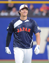 大谷翔平らが名古屋から大阪入り　“大谷フィーバー”止まらず　駅員も増員で厳戒態勢　名古屋駅では大混乱も