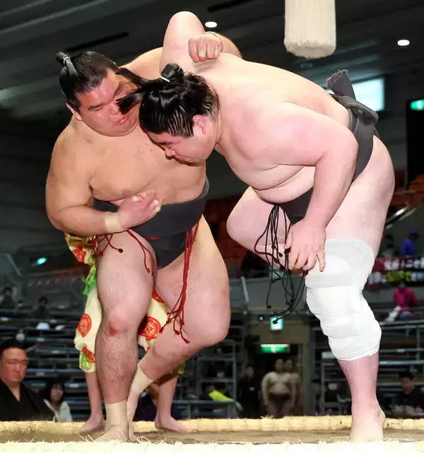 元幕下で序ノ口・阿龍が黒星発進　「ほとんど稽古ができていなかった。怖さもあった」左膝の大けがから完全復活を目指す