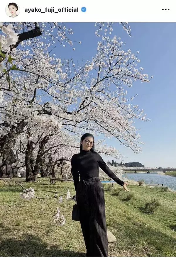 「美女と桜」藤あや子、秋田の実家の桜に父の面影「誇らしげな顔が浮かんできます」故郷・角館に里帰り