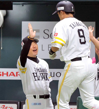 【ソフトバンク】小久保裕紀監督が７回１死一塁の二盗阻止に言及「めちゃくちゃ大きかったですね」リプレー検証でも判定変わらず　直後に３得点で突き放す