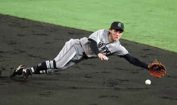 【巨人】浦田俊輔が執念のタイムリー内野安打　３点差に迫る　勝てなければ自力Ｖ消滅