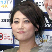 ５３歳・友近　ホッソリ激やせ！「体重落ちましたわよ」ファン驚き「お痩せになったな〜」「え！？一瞬別の方かと」