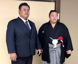 元幕内・英乃海　新たなヘアスタイルは伊勢ケ浜親方似　断髪式も涙は見せず「多くの方に送り出していただいて本当に幸せです」
