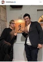 ワンオク・Ｔａｋａ、超大物ゴルファーとの２ショットを披露「やっぱりあなたは最高です！いつもありがとう！」