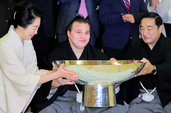 春場所綱取りの安青錦　元大関・琴風が「厳禁」と提言したことは…「そのうち相撲の神様がへそを曲げる」