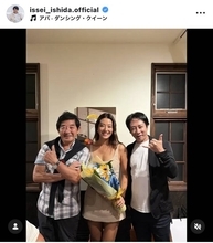 「おめでとう　いつも想ってるよ」いしだ壱成、妹・すみれの誕生日を祝福　父も交えた家族３ショット！