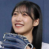 「２５歳元ＮＭＢ４８グラドルの“現役感”あふれる制服姿！「クラスメイトで居て」「学園のマドンナ」横野すみれが公開」の画像1