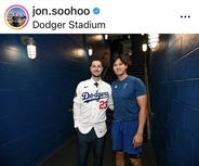 大谷翔平が「マジでデカすぎ」　新チームメートと２ショットにファン沸く「タッカーが細く見える」「最高で最強！」