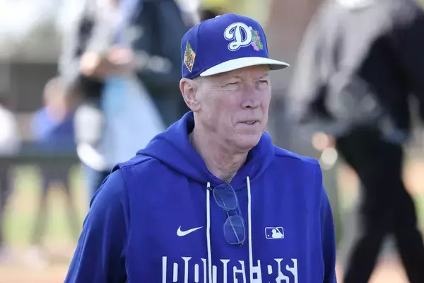 佐々木朗希「大きく成長した」　ドジャースの通算２０４勝レジェンドが米２年目の怪物に感心