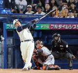 「【ヤクルト】オスナが再調整で登録抹消　池山隆寛監督「（状態が）上がってこない。見逃してほしいボールにも手を出していて…」」の画像1