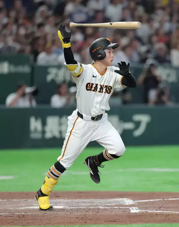 【巨人】浦田俊輔が犠飛で１点返す　１３日以来８試合ぶりの上位打線で先発