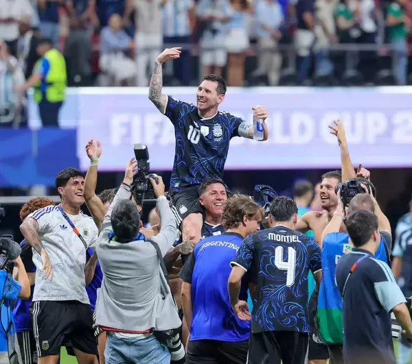 【Ｗ杯】逆転導いたメッシは「史上最高の選手の１人であるのには、それだけの理由がある」イングランドのエース・ケイン脱帽