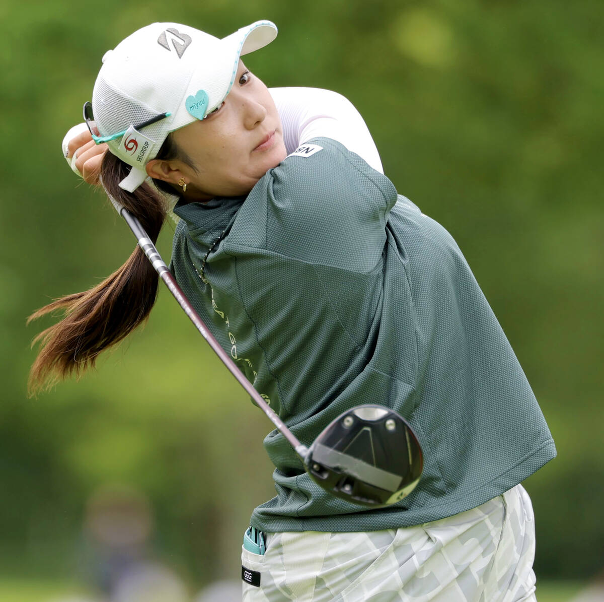 【女子ゴルフ】阿部未悠が２年ぶり２勝目！　賞金１８００万円獲得　「攻めきることができた」４連続バーディーなど逆転Ｖ　明治安田レディス