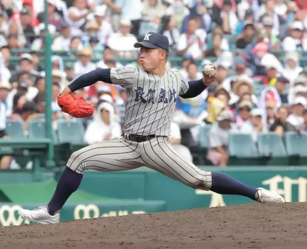 【甲子園】出番信じて待った敦賀気比の背番号「１」鶴田啓人…ブルペンでの球数は１００球超え「成長につなげたいと思った甲子園」