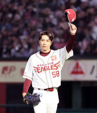【楽天】辛島航が感謝の引退スピーチ「星野監督には厳しくも愛のある指導を…」「一番の思い出は１３年のリーグ優勝、日本一」最後の生え抜き日本一メンバー