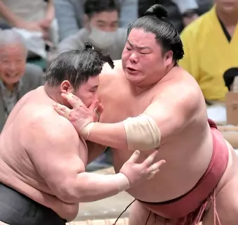 大栄翔が３勝目　前日の金星で「横綱に勝てたことは自信になった。また頑張ろうという気持ちになった」