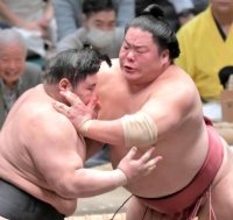 大栄翔が３勝目　前日の金星で「横綱に勝てたことは自信になった。また頑張ろうという気持ちになった」