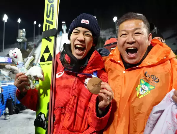【五輪】初出場銅メダルの二階堂蓮はこんな人　１月結婚の新婚さん　出会いは「介抱」　父は世界選手権代表