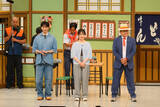 「「世界のＹＡＨＡＧＩ」が吉本新喜劇メンバーと共演　珠代姉さんから「ドカーン！」　矢作調教師「とにかく楽しかったです」」の画像1