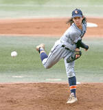 「【高校野球】揺れる長髪はまるでリンスカム！？　多摩のエース・松井悠仁　無念の敗退も次なる夢は「高校教師」…神奈川大会」の画像1