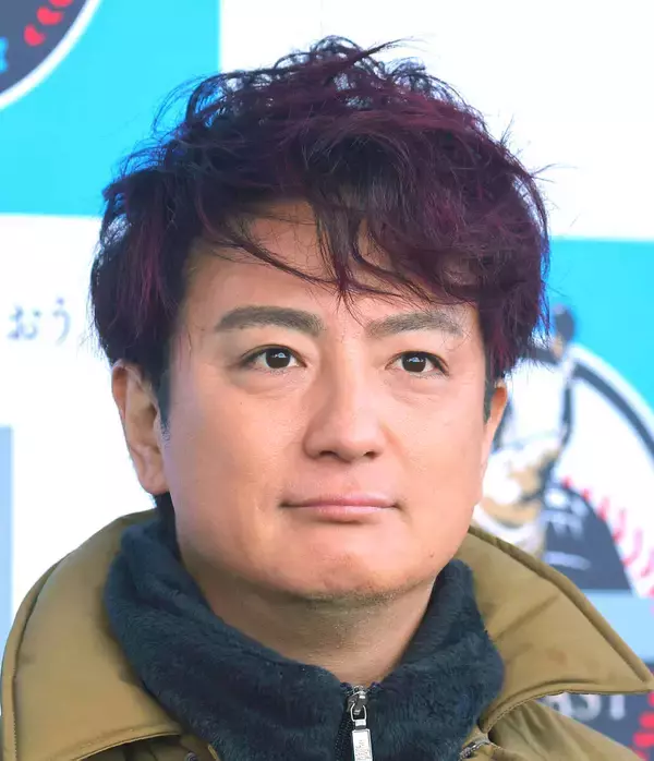横浜高ＯＢの上地雄輔「今日も元気にしまっていこーぜ」手を握る写真を投稿…１７日に恩師・渡辺元智さん死去