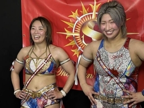 Ｓａｒｅｅｅ、「親友」なつぽいと万感ラストマッチ「プロレスラーとして戦うのは最後」…なつぽいは抵抗「負けたまま終われない！」…８・２４新宿ＦＡＣＥ