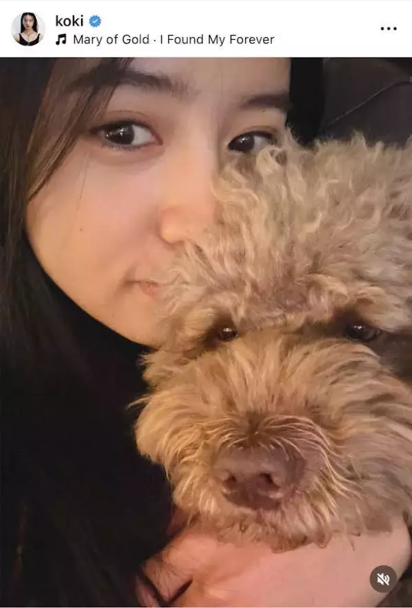 Ｋｏｋｉ，愛犬と顔を寄せ合いどアップショット！近影公開に多数の「いいね！」