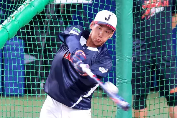 吉田正尚、第１打席は三飛　古巣オリックス戦で大歓声も　２３年ＷＢＣでは史上最多の１大会１３打点