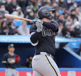 「【オリックス】新外国人シーモアがＯＰ戦２２打席目で来日初長打「徐々によくなってきている」前日には東京観光」の画像1