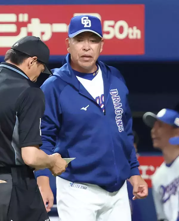 【中日】同一カード３連敗で借金ワースト８　初球狙われた高橋宏斗に井上一樹監督「もう少し慎重にいっても良かった」首位・阪神に７・５差