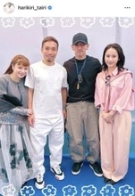 平愛梨、サッカー界のレジェンドと初対面！夫・長友佑都に寄り添う姿…同席した妹・祐奈の行動に「ヒヤヒヤするよ！！」