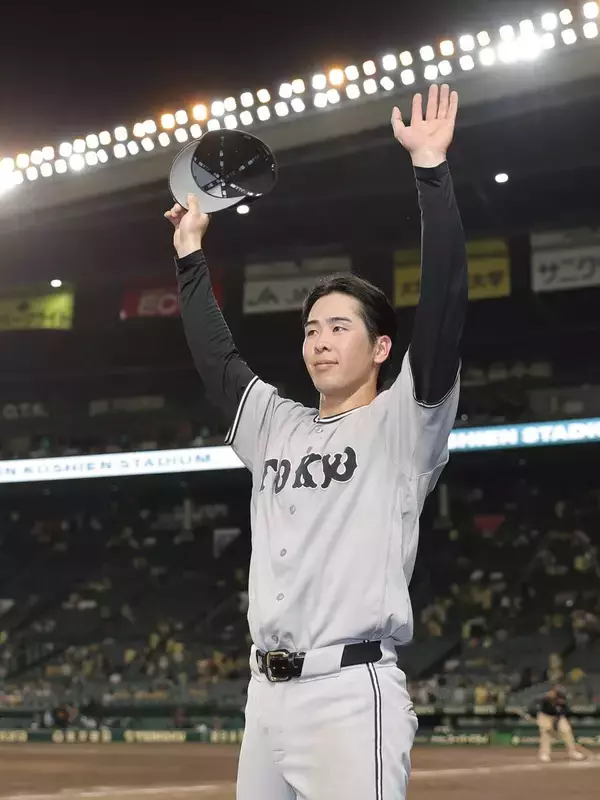 【番記者Ｇ戦記】巨人が二転三転のミラクル勝利「あと１球」から逆転弾、同点延長も小浜佑斗が決勝プロ１号　天敵・才木に苦戦も「後半勝負」で劇的１勝