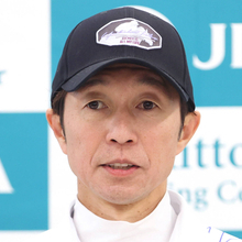 【ジャックルマロワ賞】武豊騎手が「勝つために来ています」と力強く宣言　地元メディアの笑いを誘う一幕も　日本調教馬関係者会見