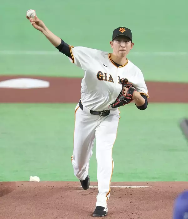 【巨人】戸郷翔征が５勝目を目指し先発　初回は１４９キロ計測して３者凡退　左太もも裏の肉離れから復帰２戦目
