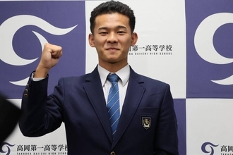 【ドラフト】ロッテ２位指名の最速１５６キロ左腕・前田侑大は実は右利き？！「お父さんの判断は正しかったんだな」左投げになった経緯を明かす