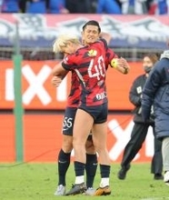 鹿島の「４０番」鈴木優磨　批判も浴びるが…小学校１年生から在籍の鹿島愛は人一倍、９季ぶりＶに涙止まらず