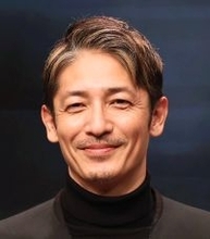 玉木宏「いつかは黒帯に」欧州ブラジリアン柔術大会で銅メダル獲得