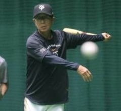 【巨人】内野ノック併殺練習でタイム計測　守備強化へ俊足打者想定　４・１秒を最低ラインとする中で３秒台連発