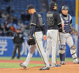 「【オリックス】救援陣が踏ん張れず１１失点大敗　先発・山岡泰輔は５回２失点　打線は８安打も無得点」の画像1