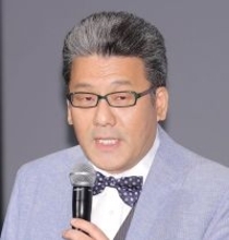 「この春から拠点を東京に移した…お２人」…「めざましテレビ」軽部真一アナ、今月「マンスリーエンタメプレゼンター」を紹介