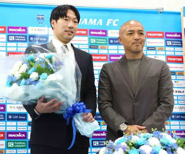 伊藤翔さんの引退会見にサプライズでレジェンドが登場「もう少しあったでしょ」ツッコミに苦笑する場面も