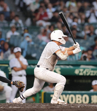 【甲子園】佐野日大・小和田和輝がＤＨ制導入後初の４安打「初戦より打席に入った感じが軽かった」