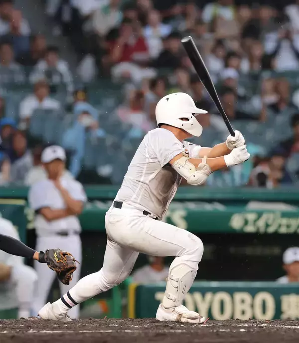 【甲子園】佐野日大・小和田和輝がＤＨ制導入後初の４安打「初戦より打席に入った感じが軽かった」