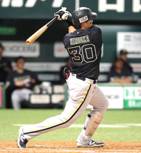 【オリックス】広岡大志が左越えに１号ソロ！「久しぶりの打席だったので…」腰椎椎間板ヘルニア摘出術から復帰後初打席