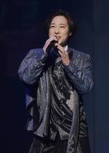 山内惠介、フェス出演は大きな刺激「井の中の蛙から大海に出られた」松崎しげる、西川貴教の主催フェス出演で心境に変化